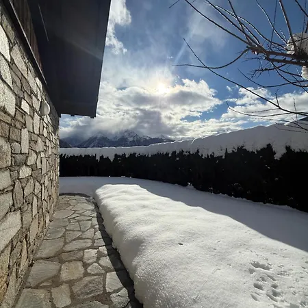 Con Giardino Nyaraló